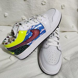 Nike Kids Air Jordan 1 Low GS Video Game (5Y)